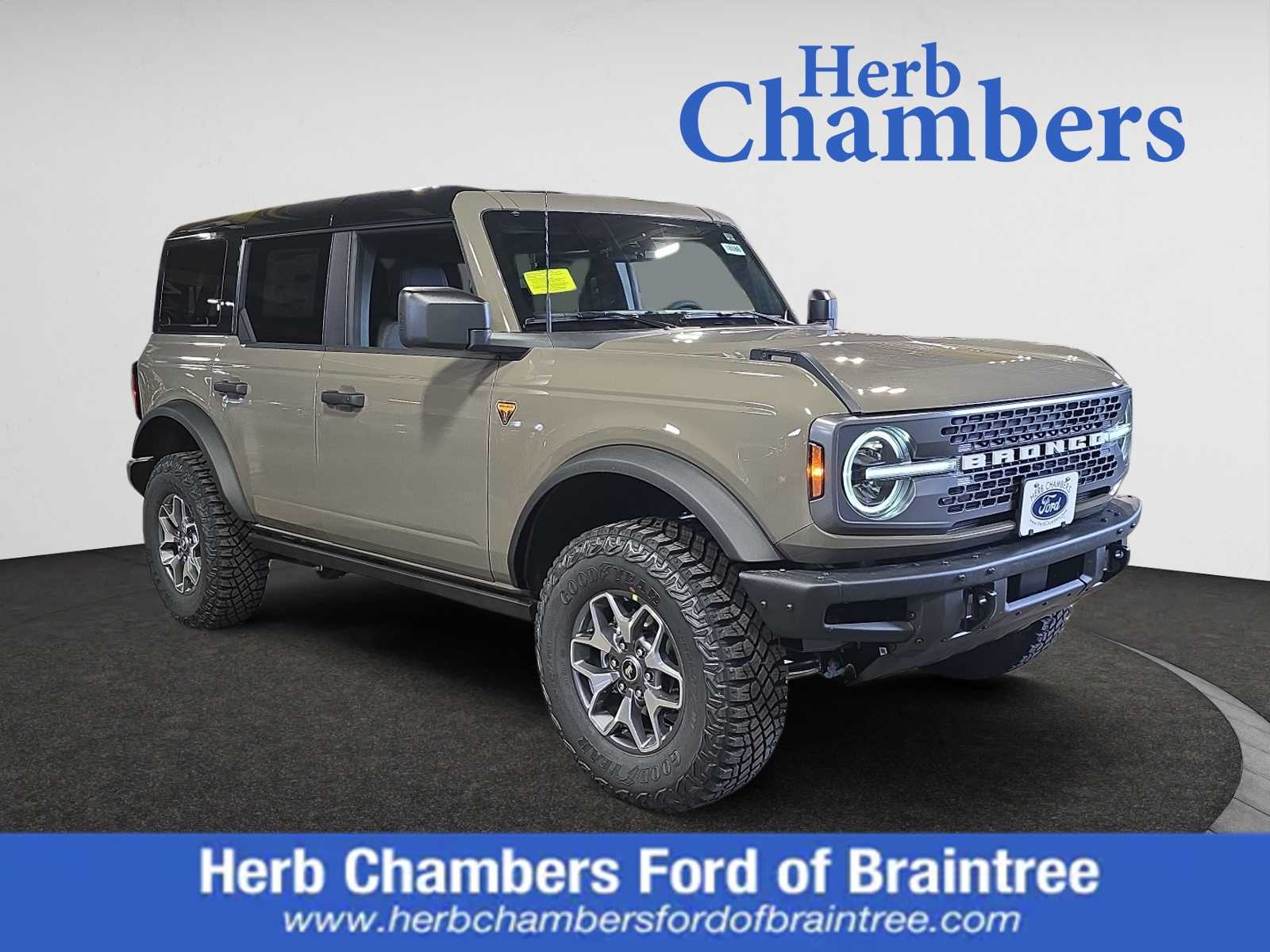 new 2025 Ford Bronco car, priced at $57,453