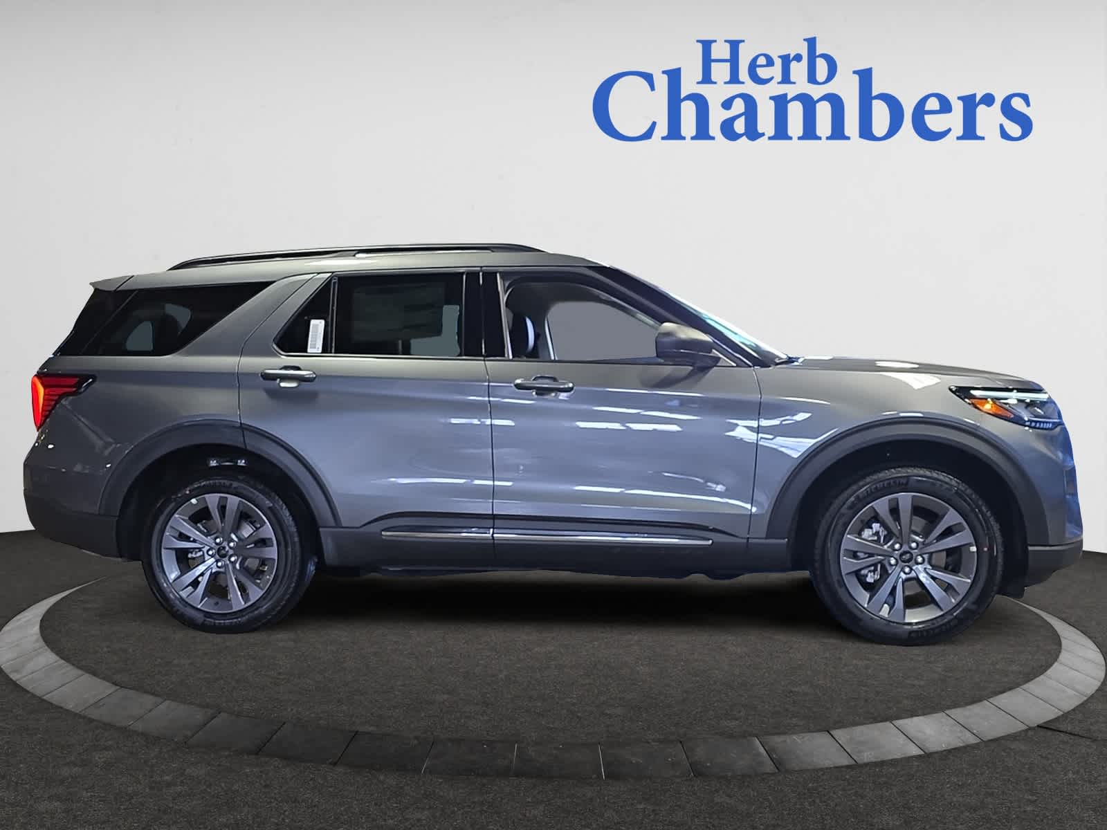 new 2025 Ford Explorer car, priced at $44,850
