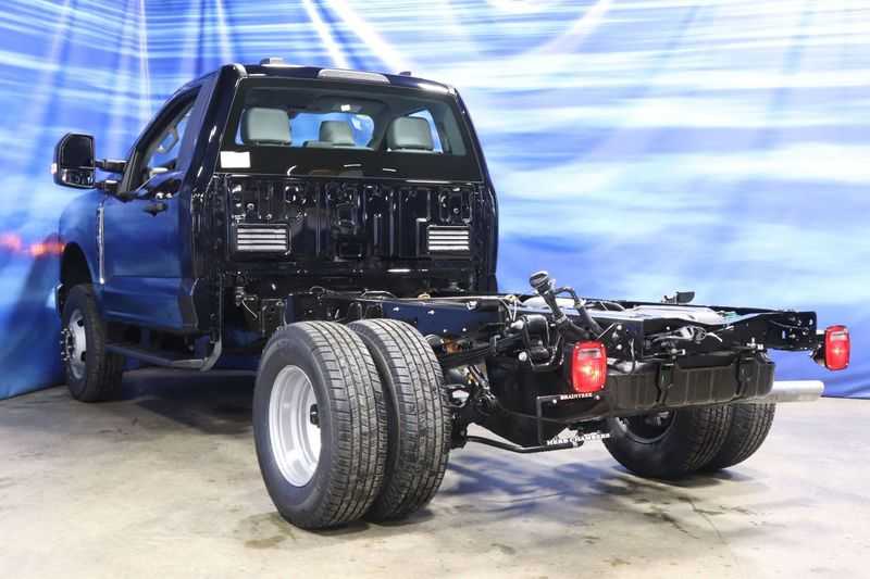 new 2024 Ford Super Duty F-350 DRW Chassis car, priced at $53,698