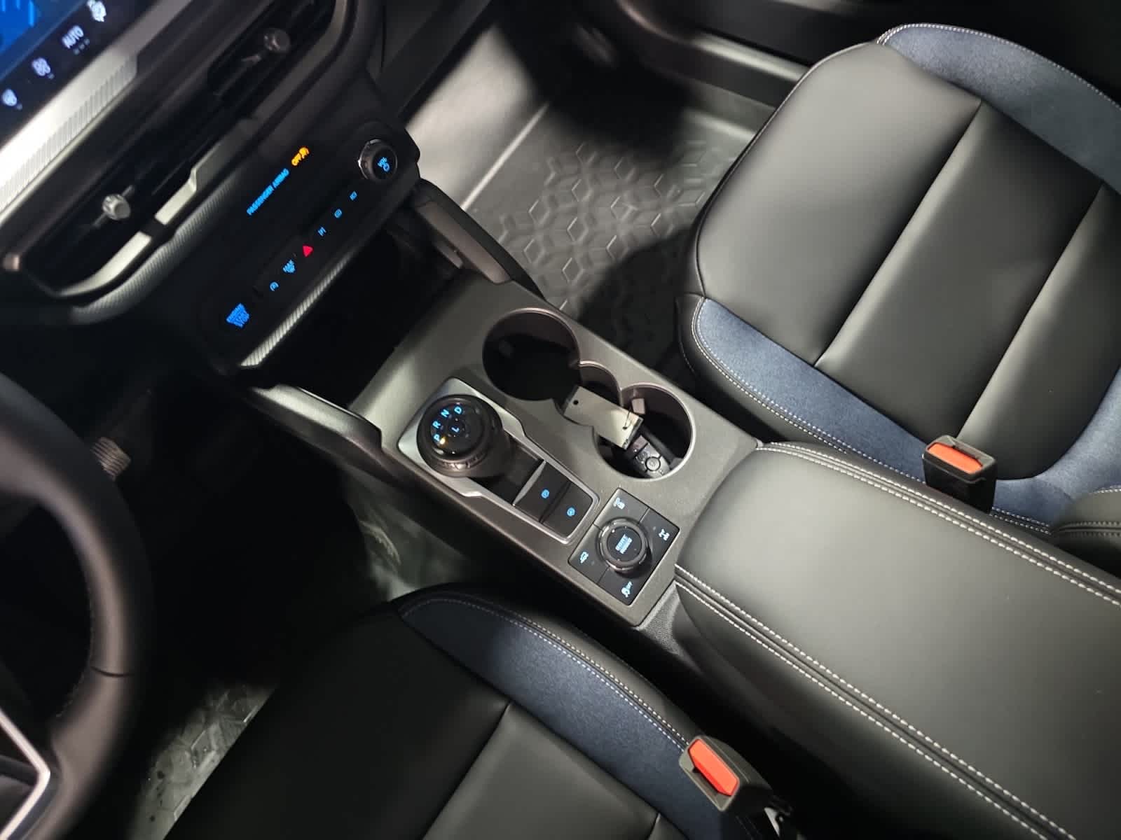 new 2025 Ford Bronco Sport car, priced at $40,264