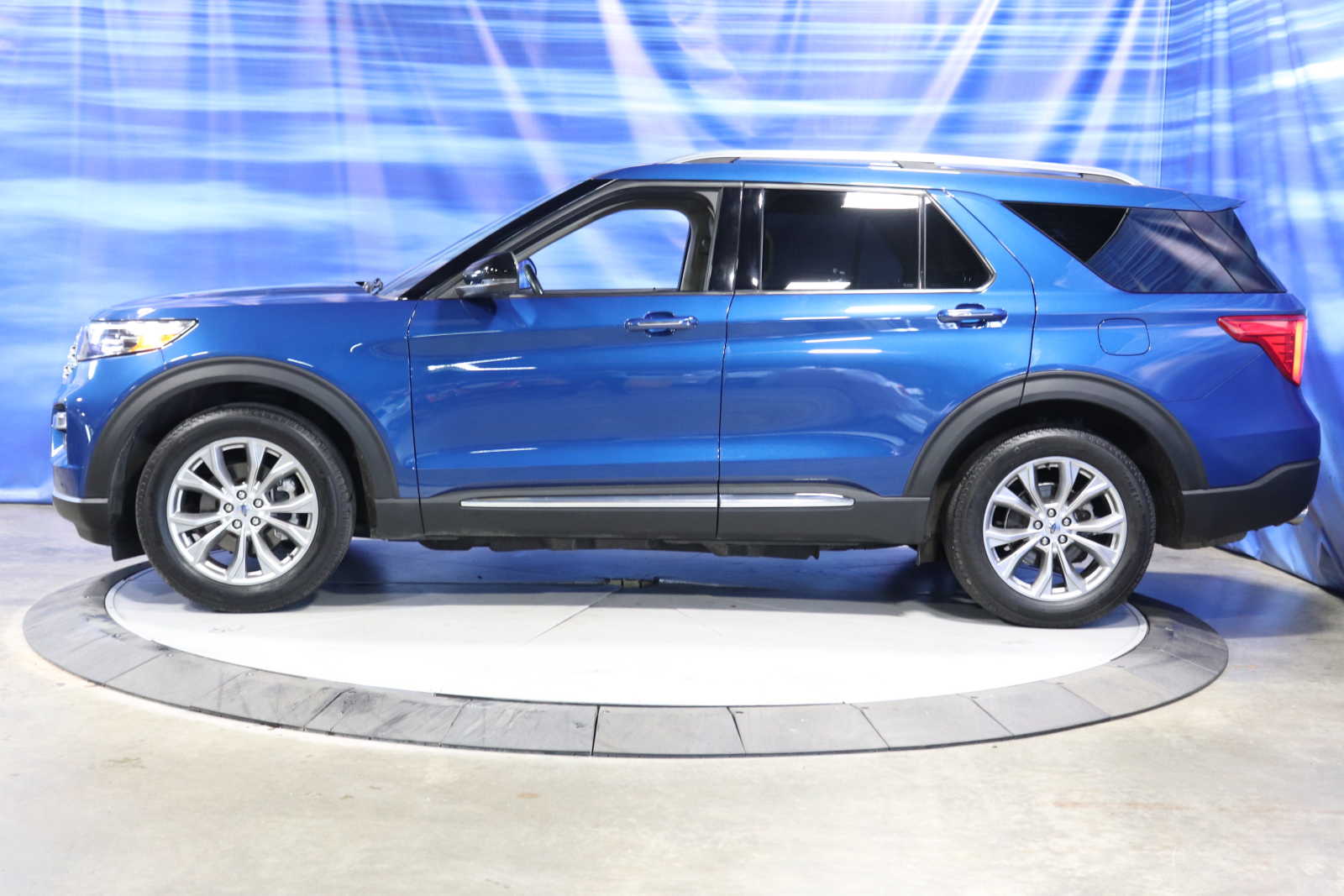 used 2021 Ford Explorer car, priced at $35,998
