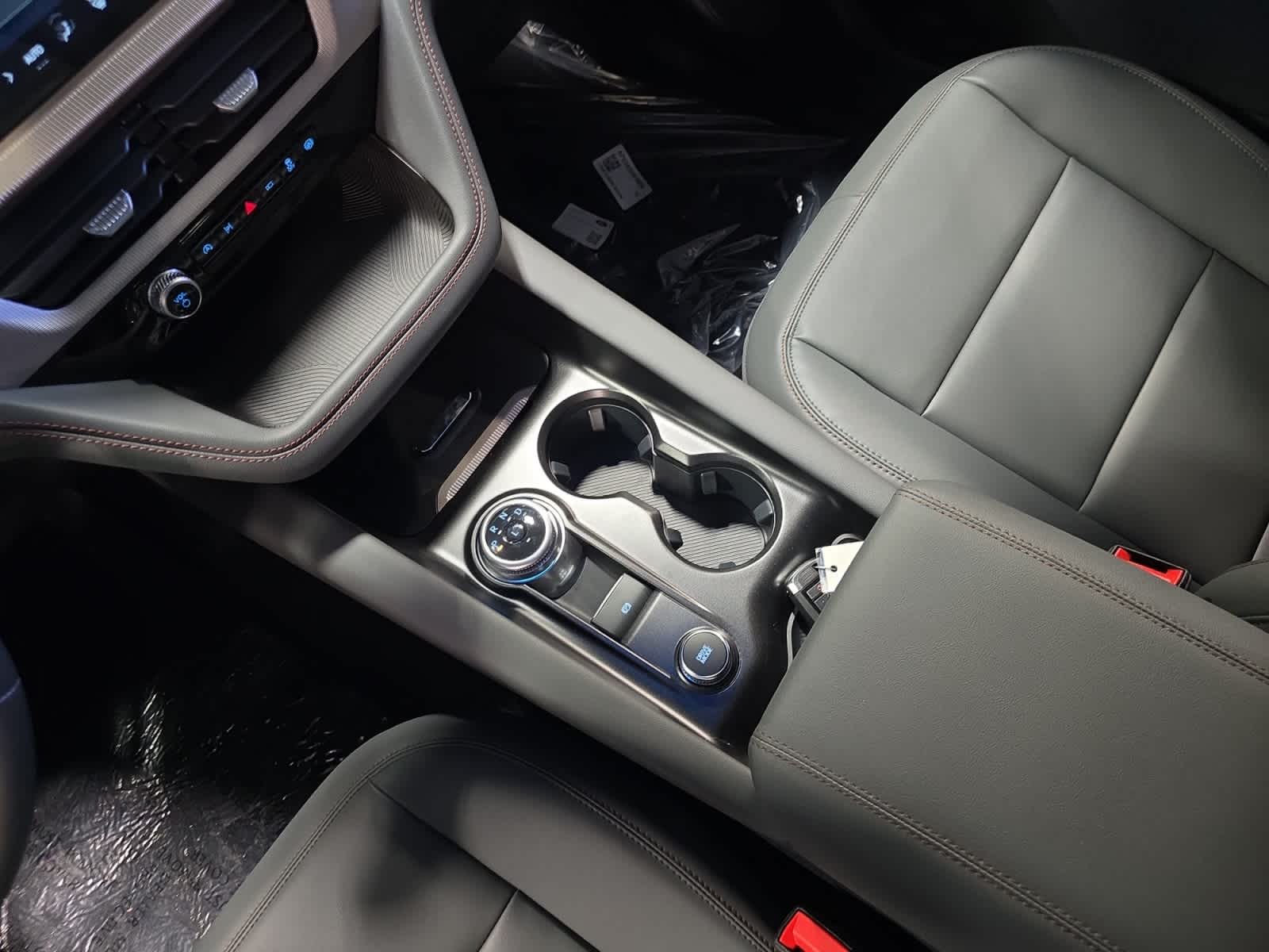 new 2025 Ford Explorer car, priced at $46,224