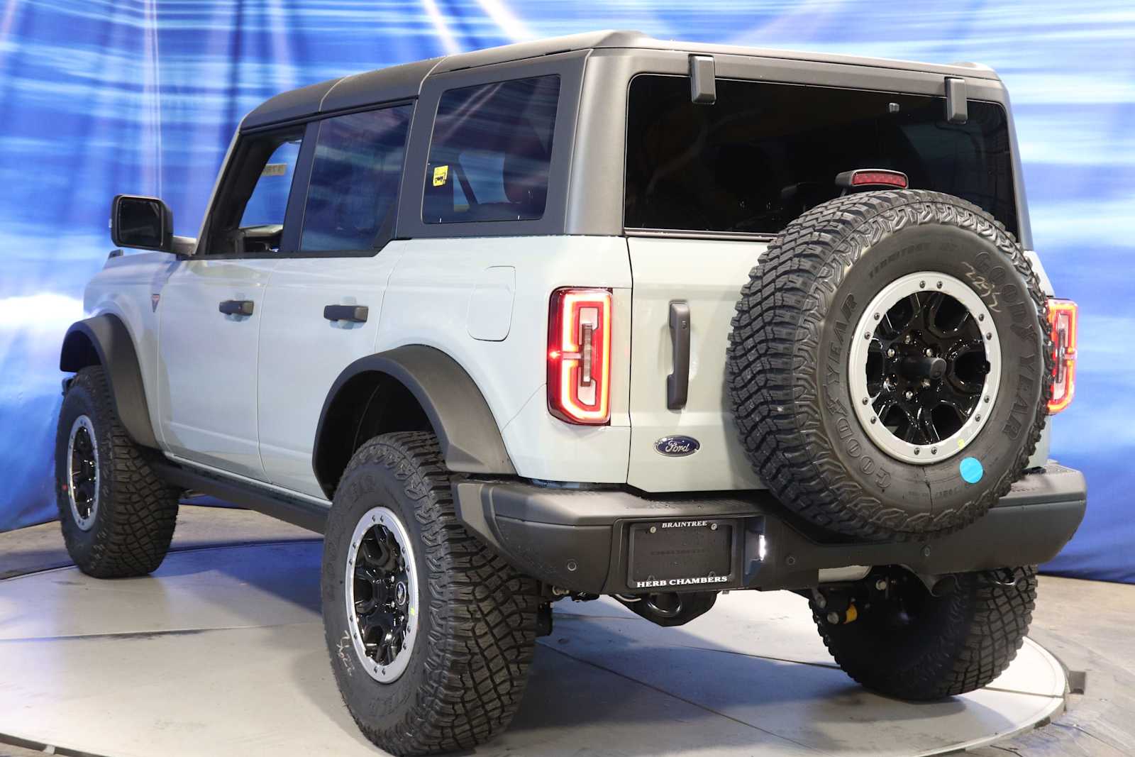 new 2024 Ford Bronco car, priced at $67,688