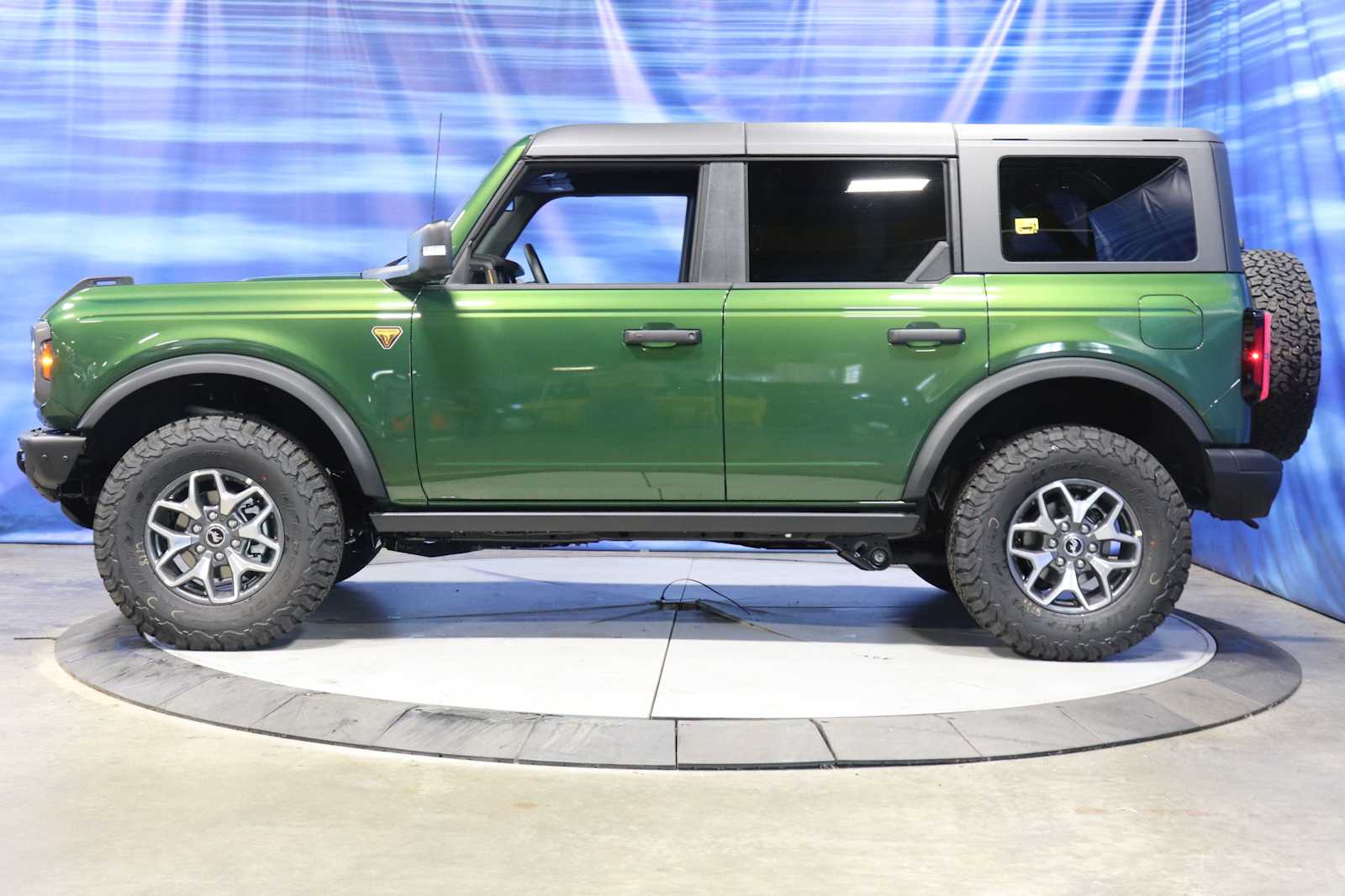 new 2024 Ford Bronco car, priced at $61,828