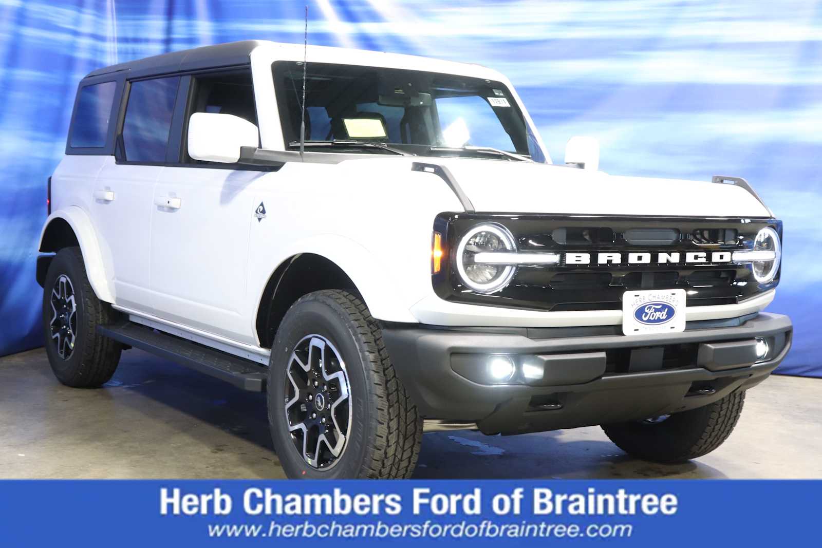 new 2024 Ford Bronco car, priced at $49,826