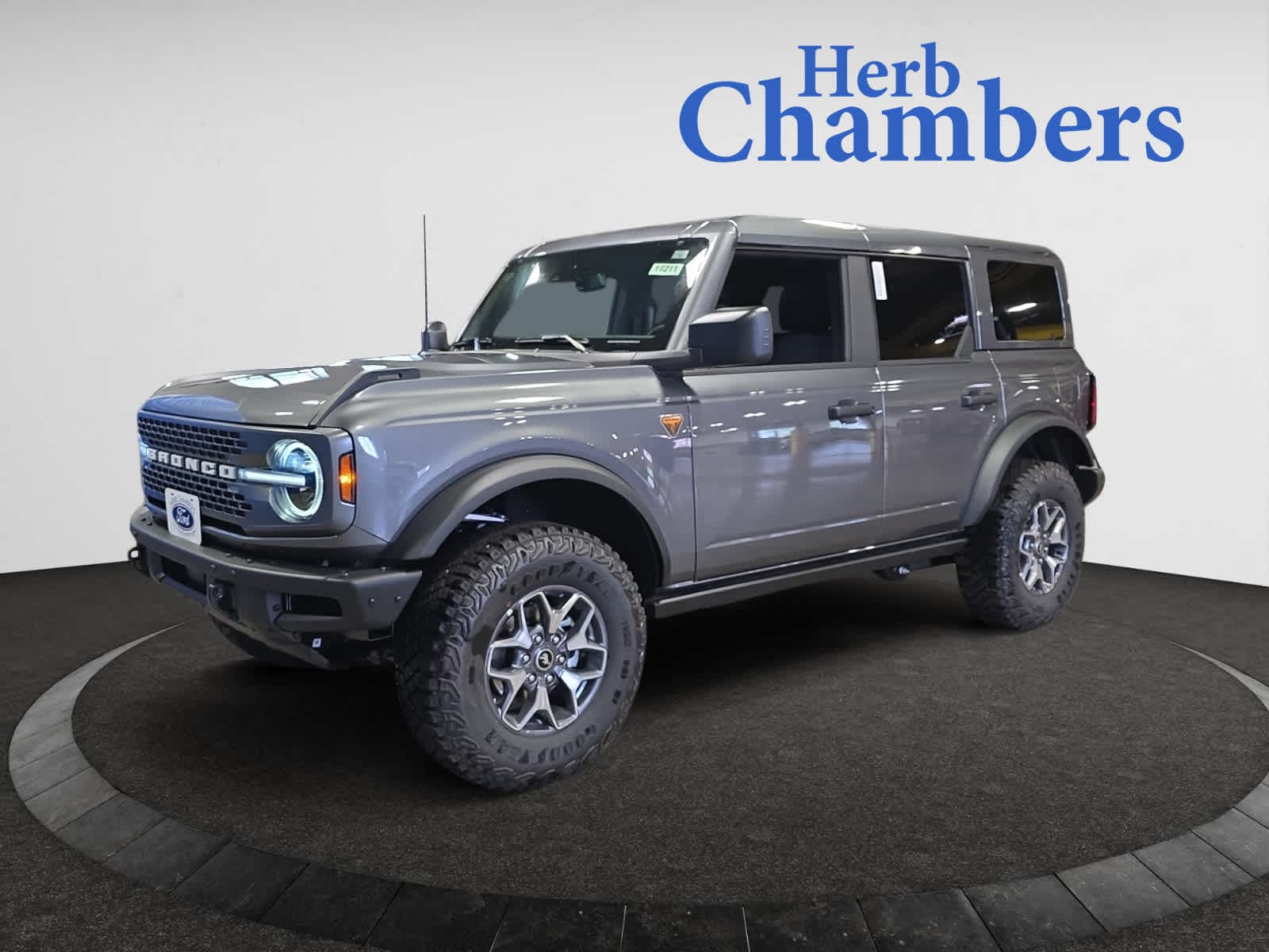 new 2025 Ford Bronco car, priced at $58,868