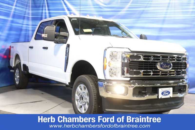 new 2024 Ford Super Duty F-250 SRW car, priced at $55,994