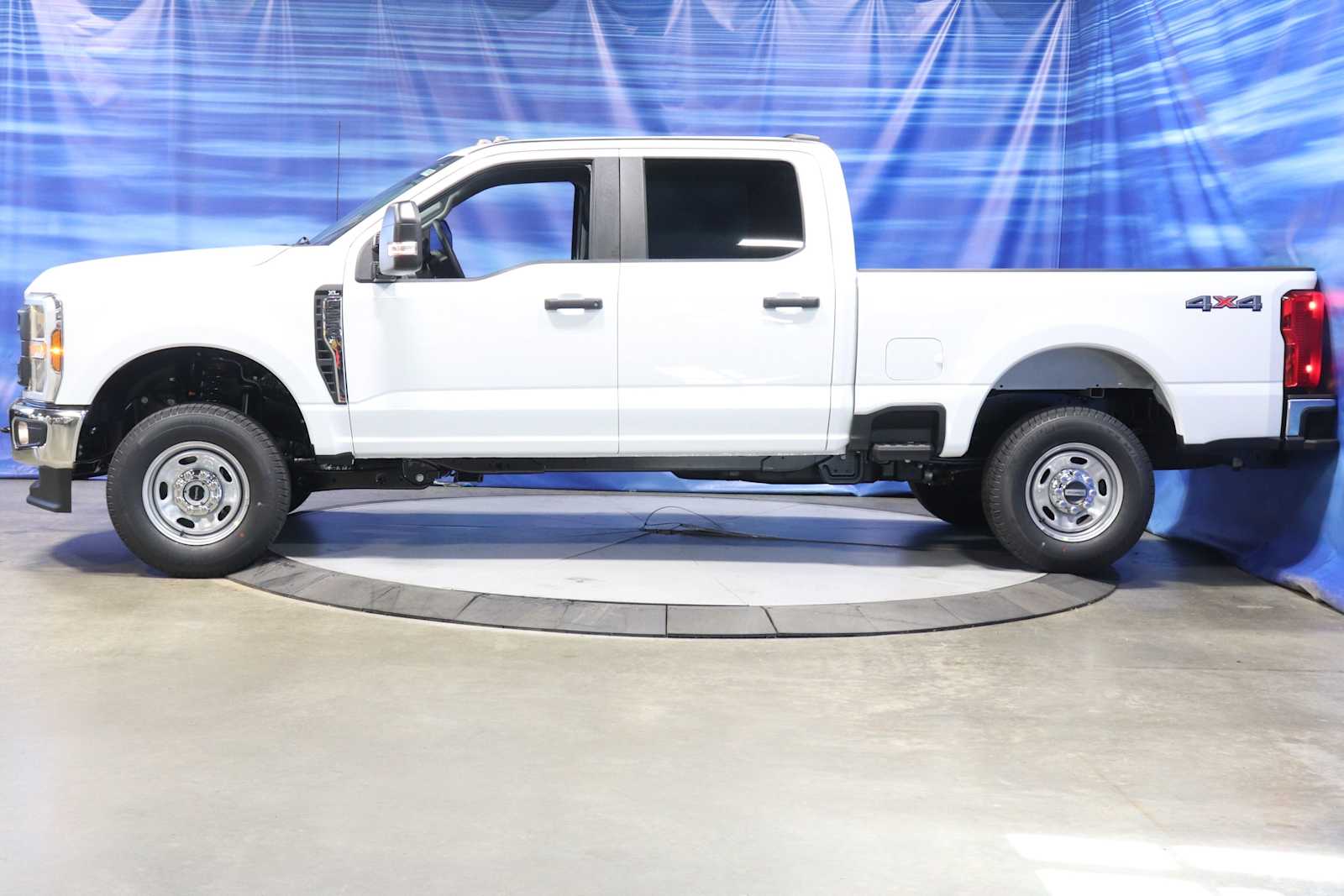 new 2024 Ford Super Duty F-250 SRW car, priced at $53,307