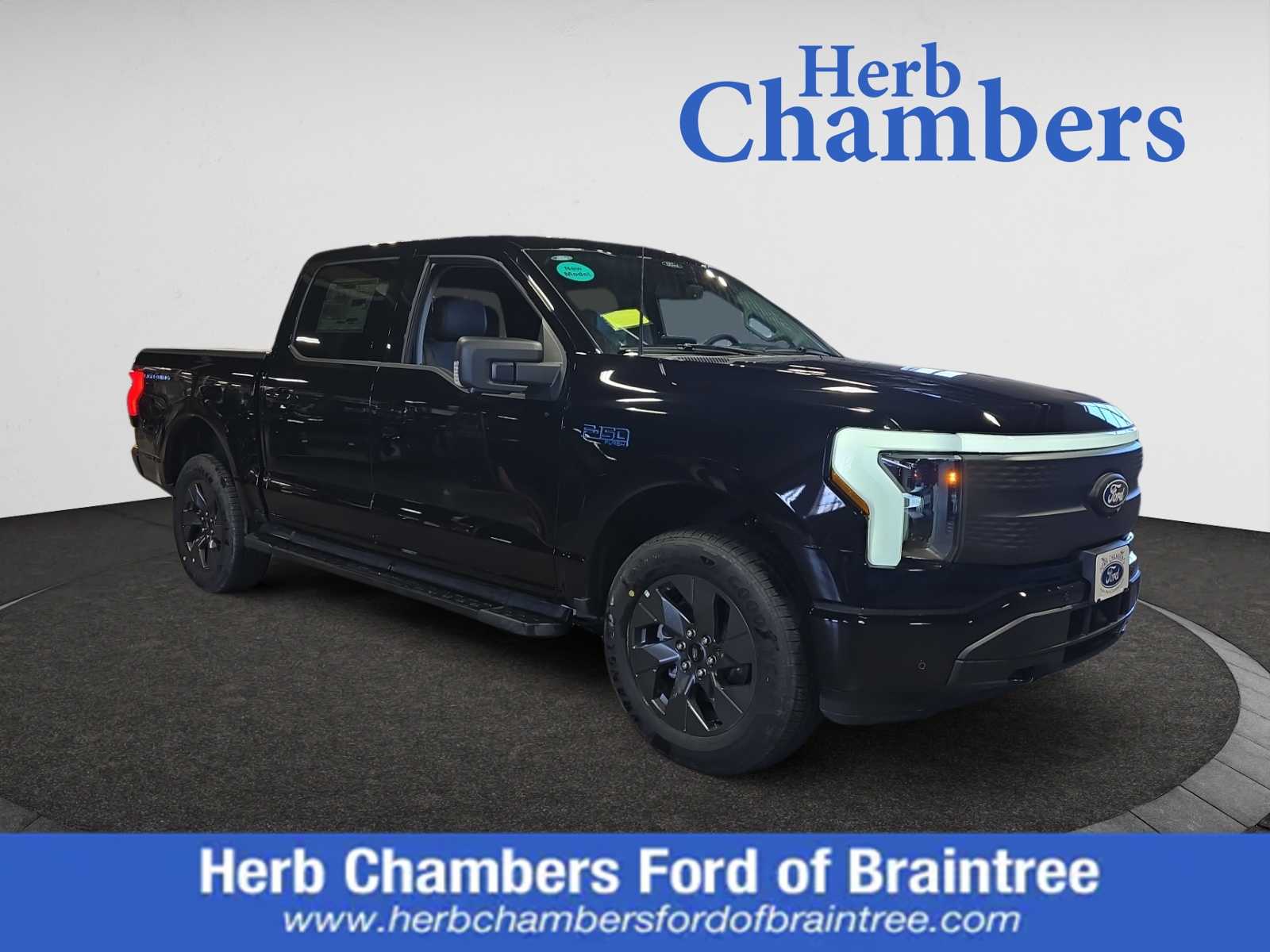 new 2025 Ford F-150 Lightning car, priced at $68,424