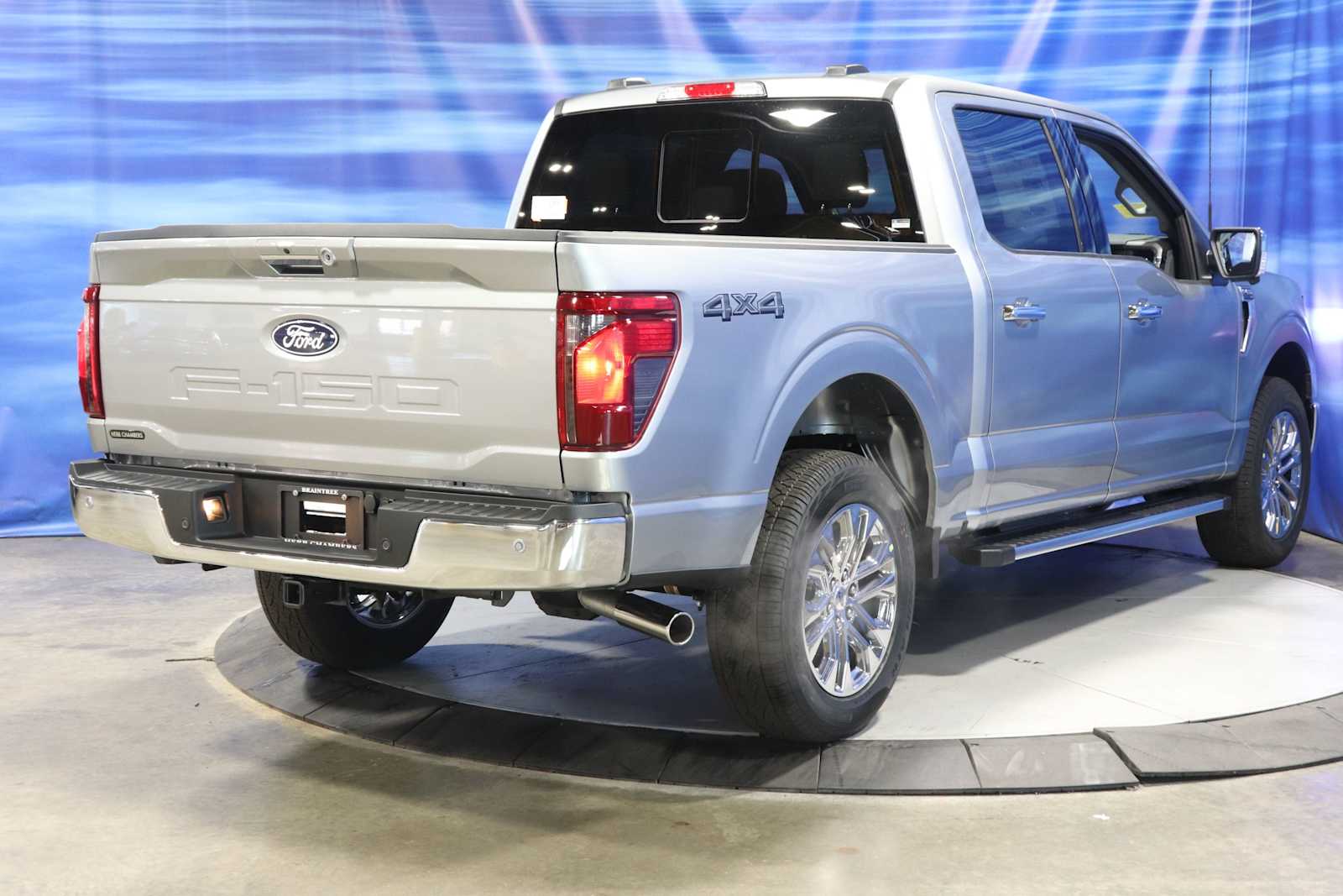 new 2024 Ford F-150 car, priced at $61,067