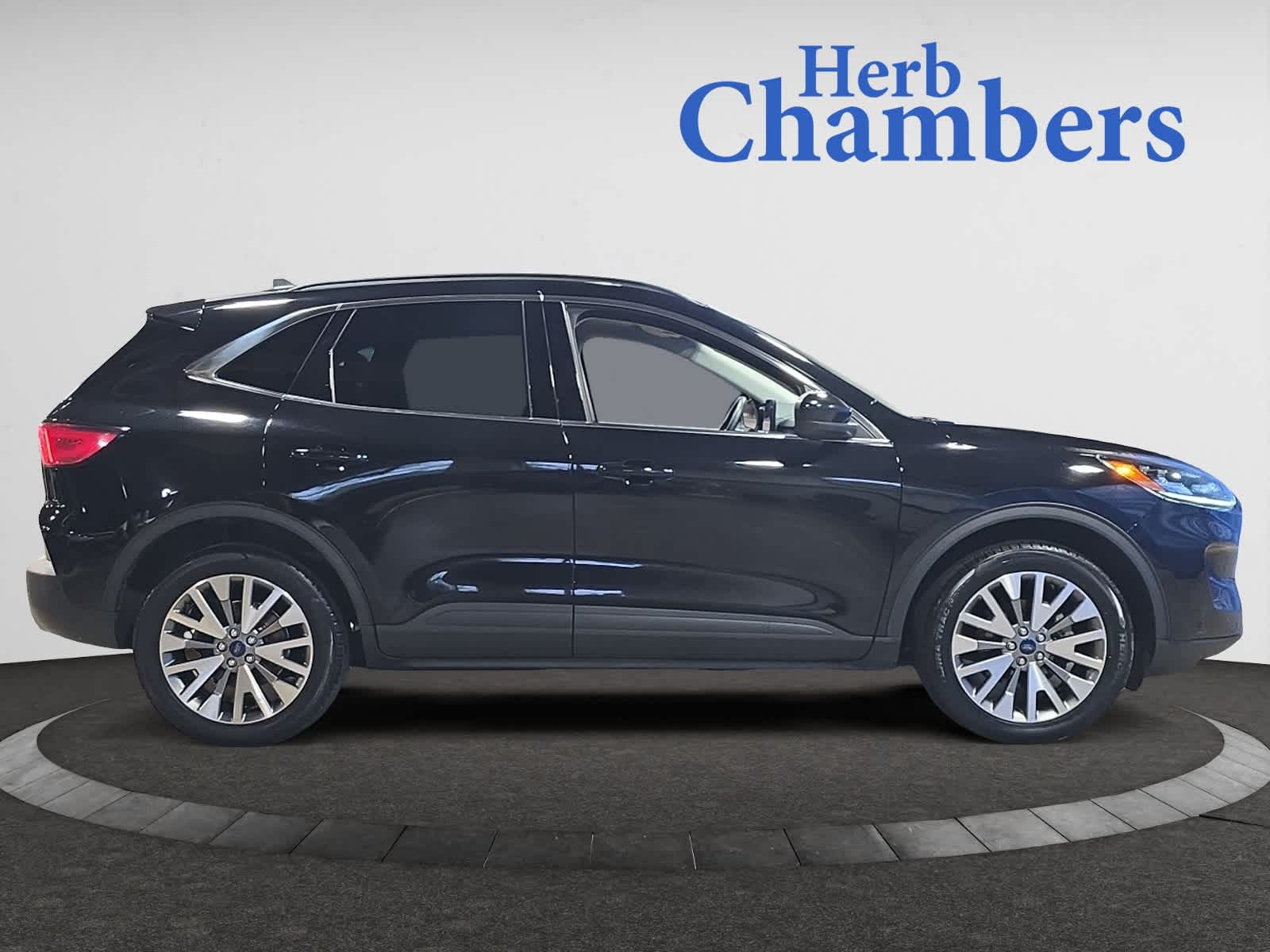 used 2022 Ford Escape car, priced at $24,478