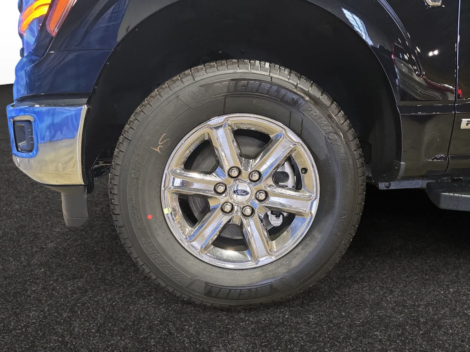 new 2025 Ford F-150 car, priced at $55,454
