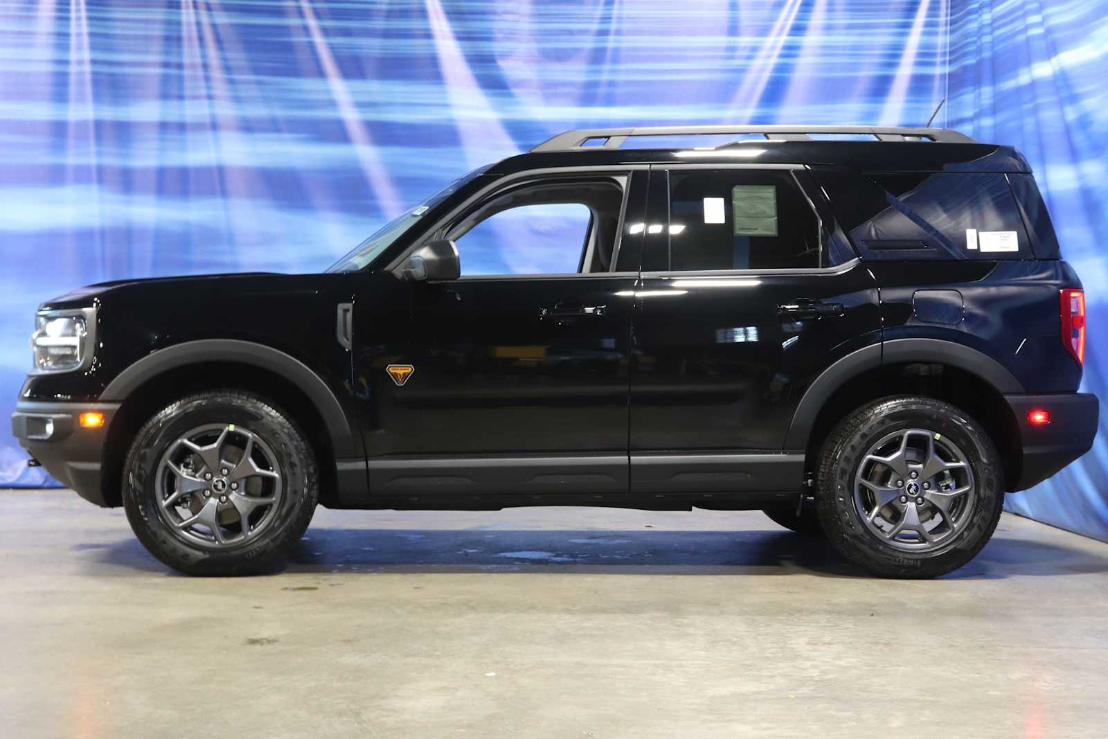 new 2024 Ford Bronco Sport car, priced at $43,273