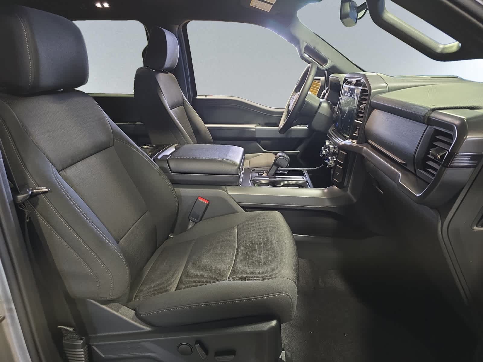 new 2025 Ford F-150 car, priced at $55,970