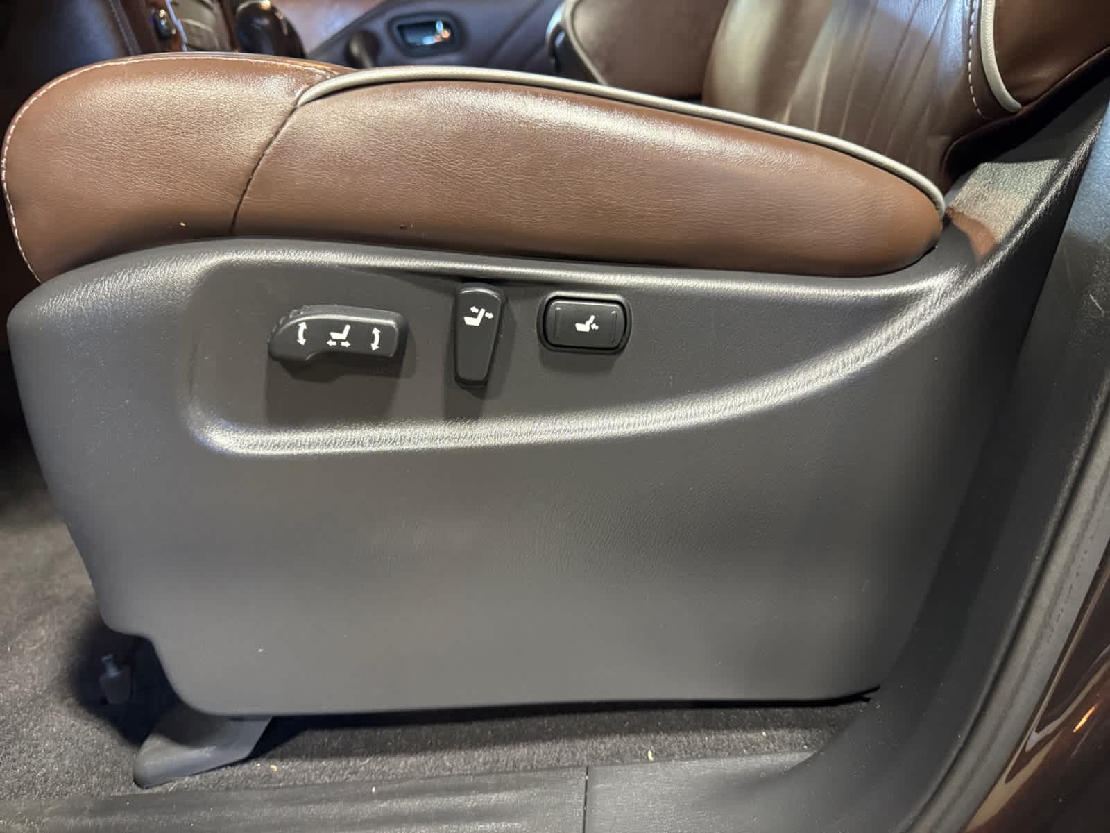 used 2015 INFINITI QX80 car, priced at $19,488