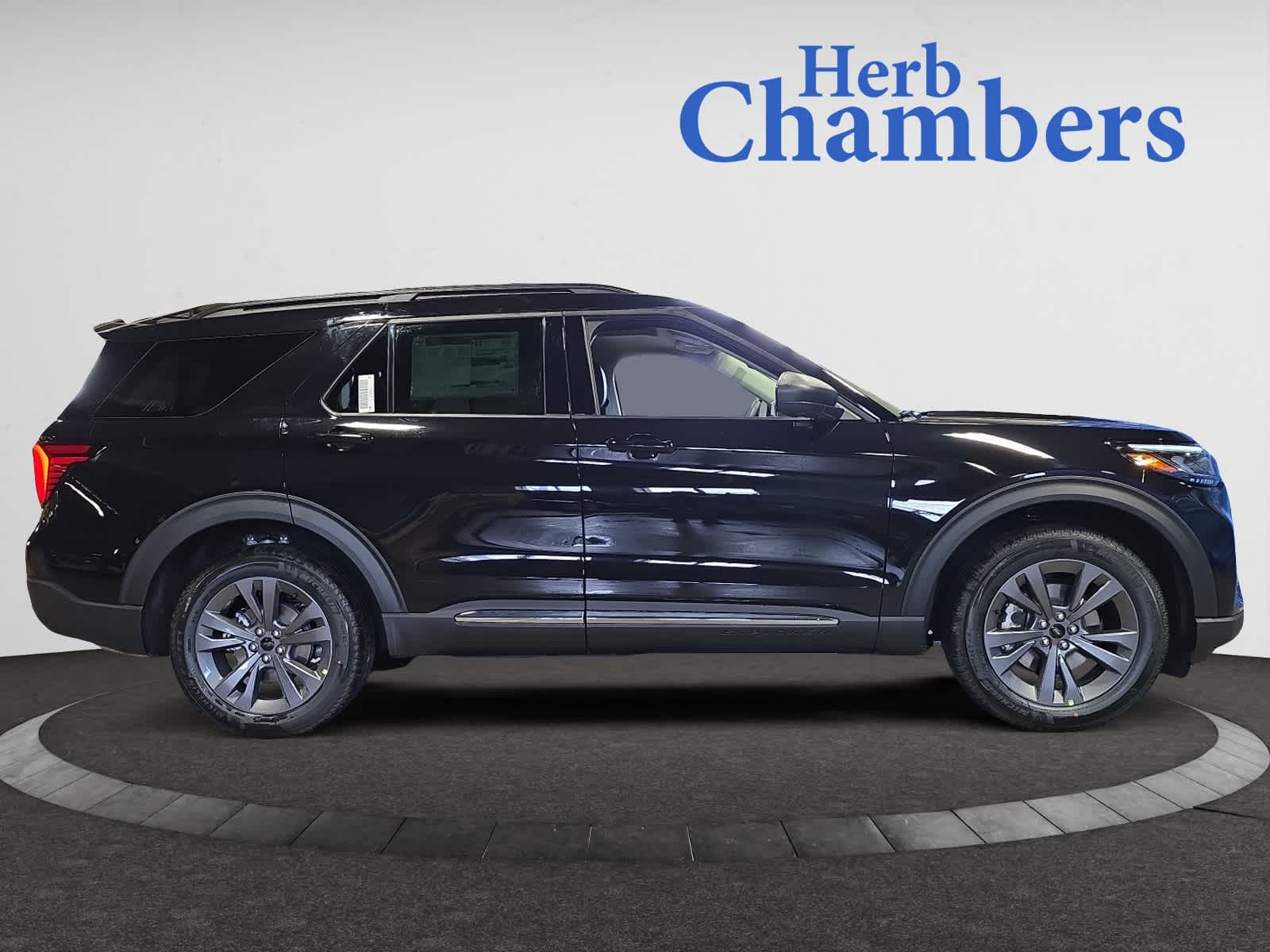 new 2025 Ford Explorer car, priced at $46,205
