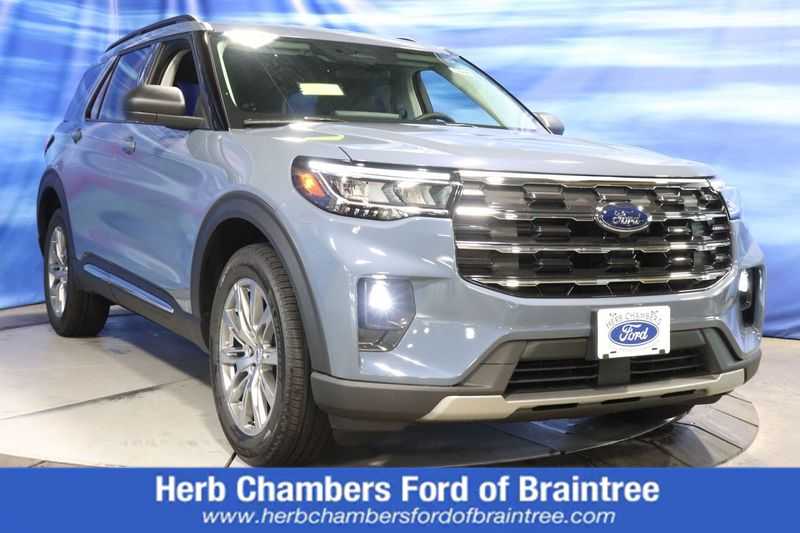 new 2025 Ford Explorer car, priced at $46,688