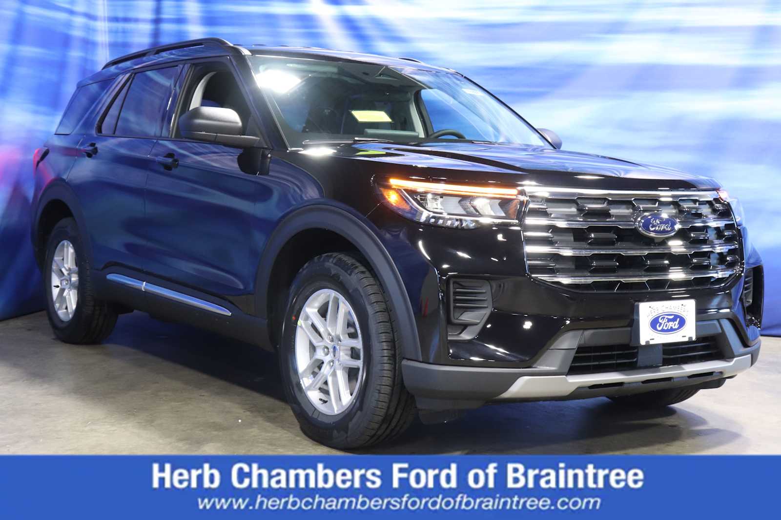 new 2025 Ford Explorer car, priced at $41,843