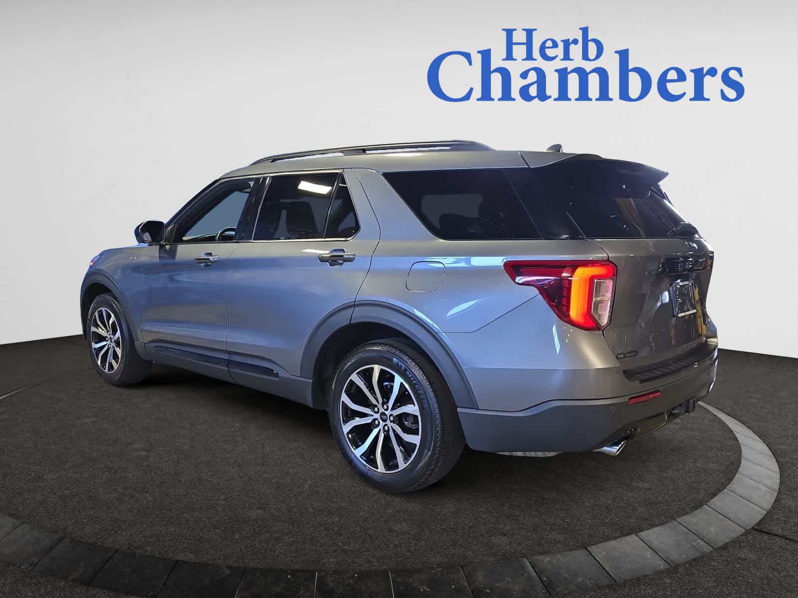used 2022 Ford Explorer car, priced at $35,988