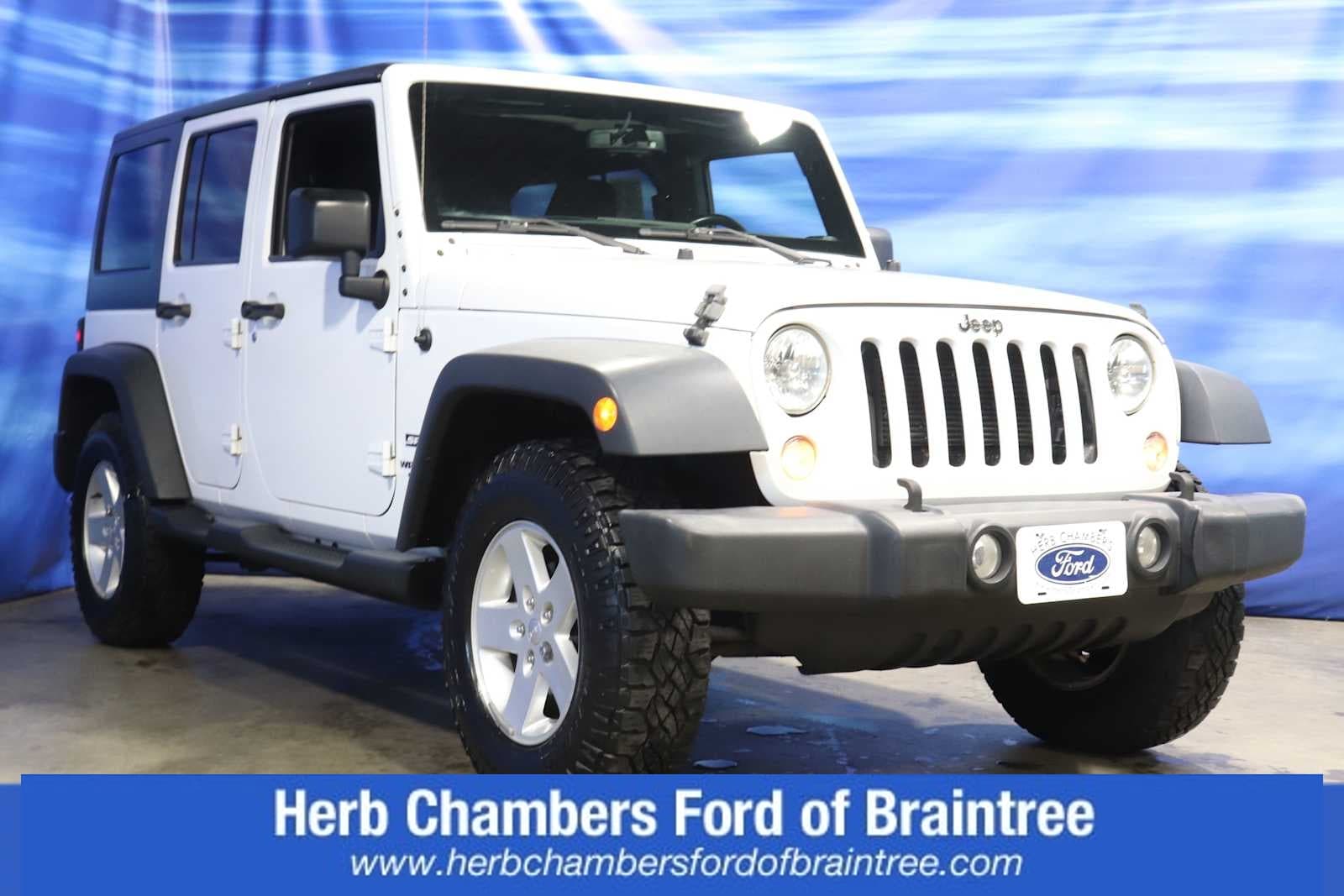 used 2015 Jeep Wrangler Unlimited car, priced at $14,998