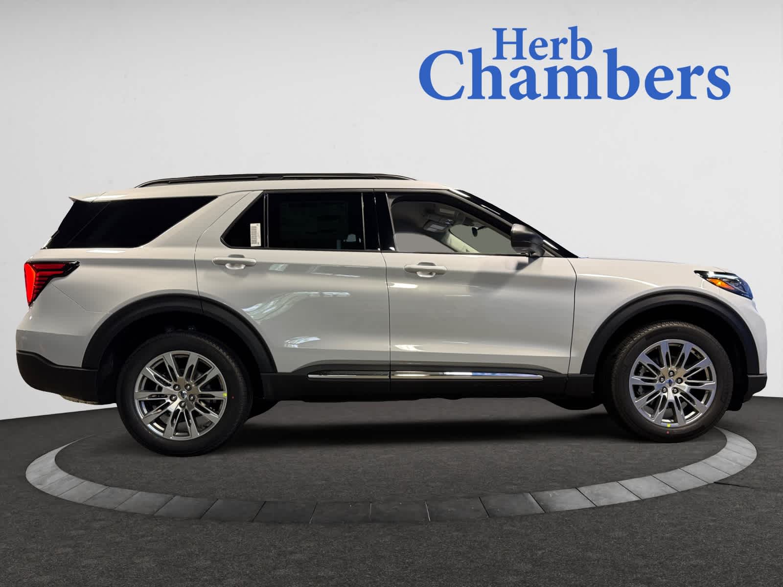 new 2025 Ford Explorer car, priced at $44,691