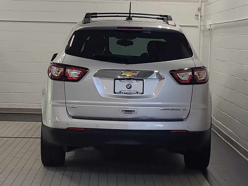 used 2016 Chevrolet Traverse car, priced at $11,988