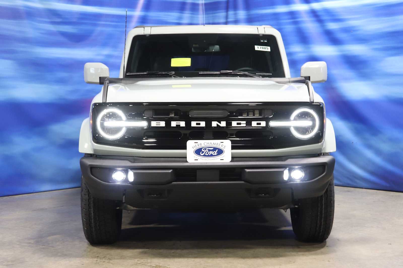 new 2024 Ford Bronco car, priced at $50,869