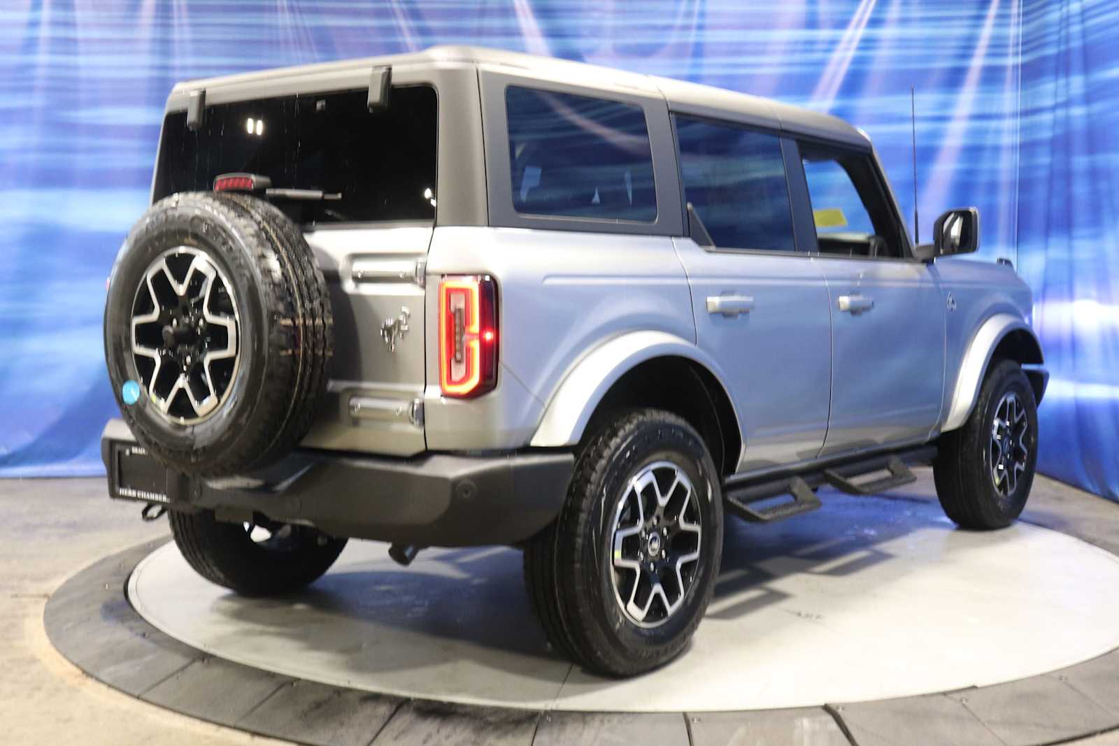 new 2024 Ford Bronco car, priced at $51,069