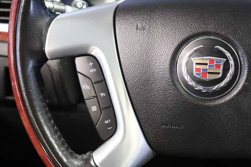 used 2014 Cadillac Escalade ESV car, priced at $17,998