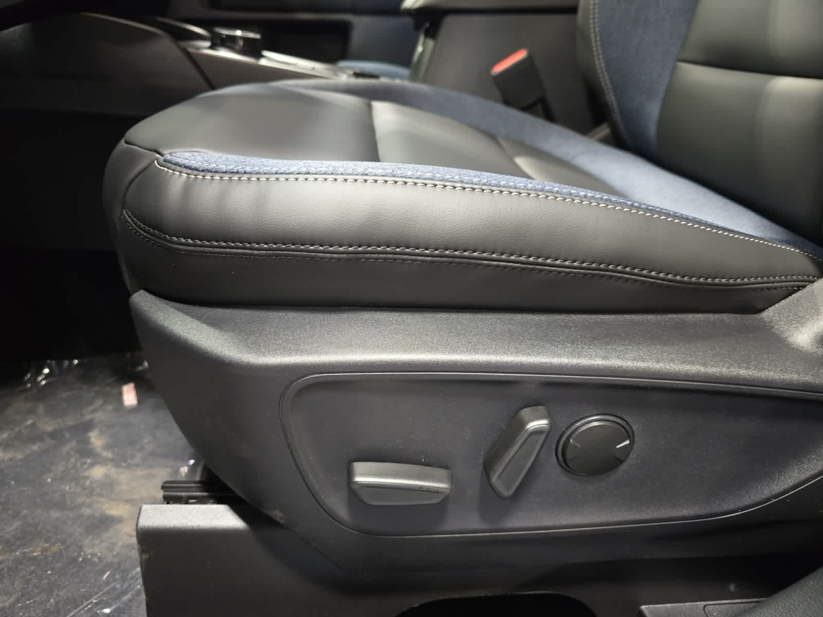 new 2025 Ford Bronco Sport car, priced at $35,032