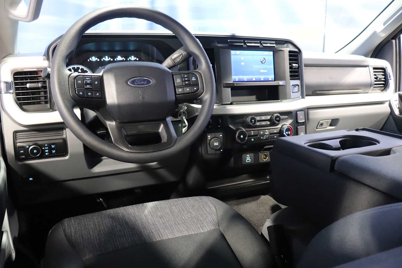 new 2024 Ford Super Duty F-250 SRW car, priced at $55,402