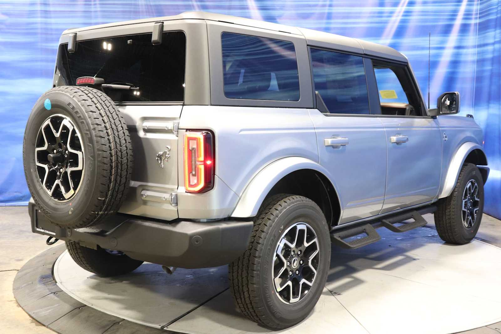 new 2024 Ford Bronco car, priced at $50,919