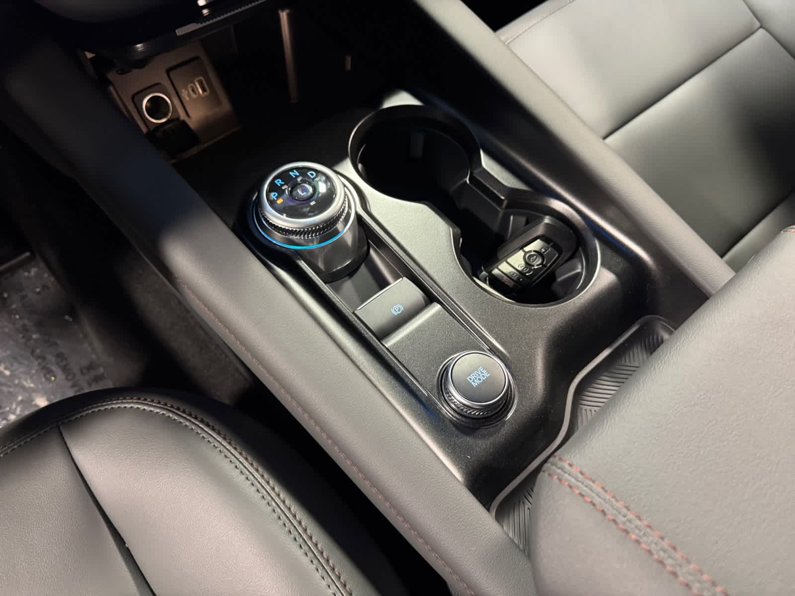 new 2025 Ford Explorer car, priced at $44,691