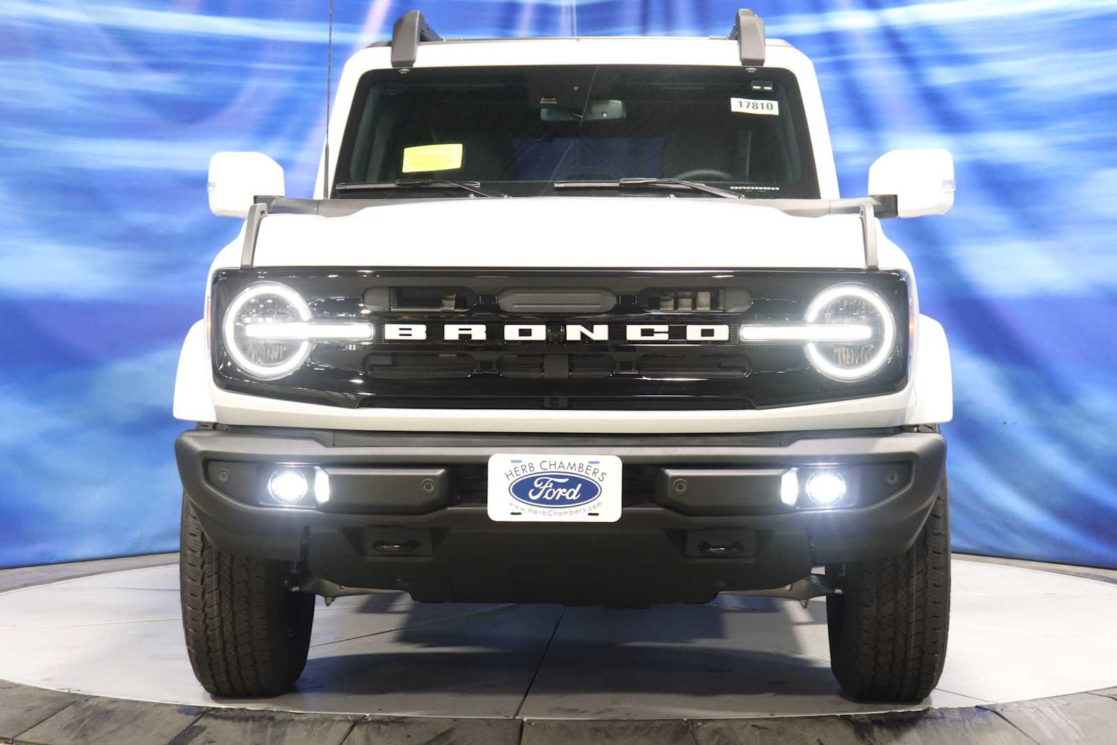 new 2024 Ford Bronco car, priced at $55,075