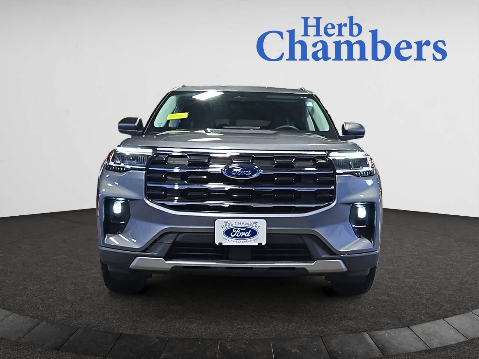 new 2025 Ford Explorer car, priced at $44,850