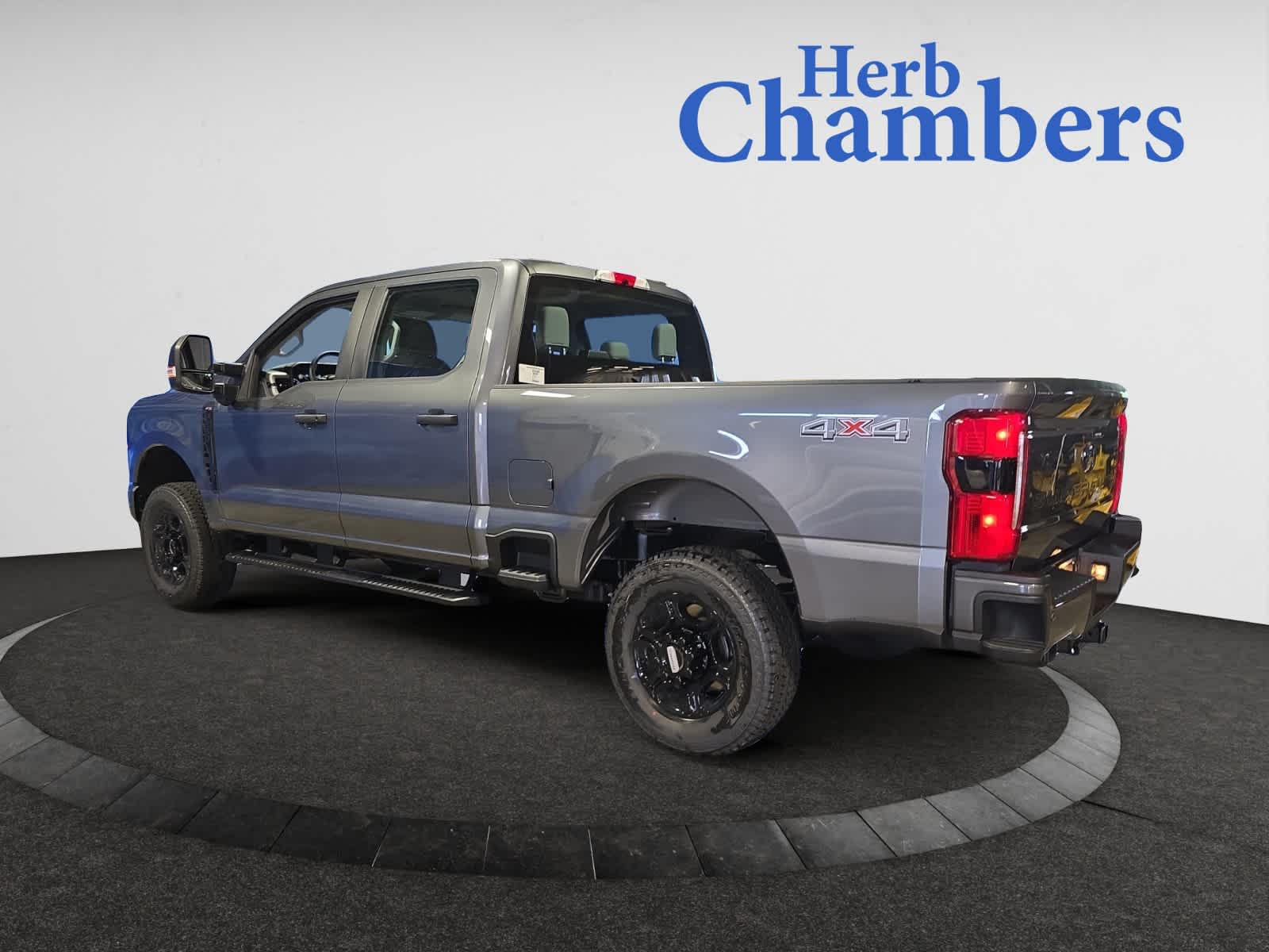 new 2025 Ford Super Duty F-250 SRW car, priced at $59,890