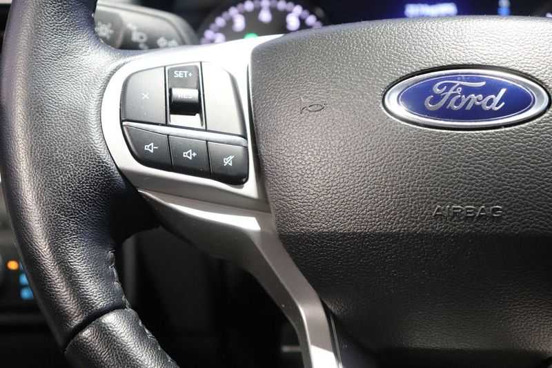 used 2022 Ford Explorer car, priced at $29,995