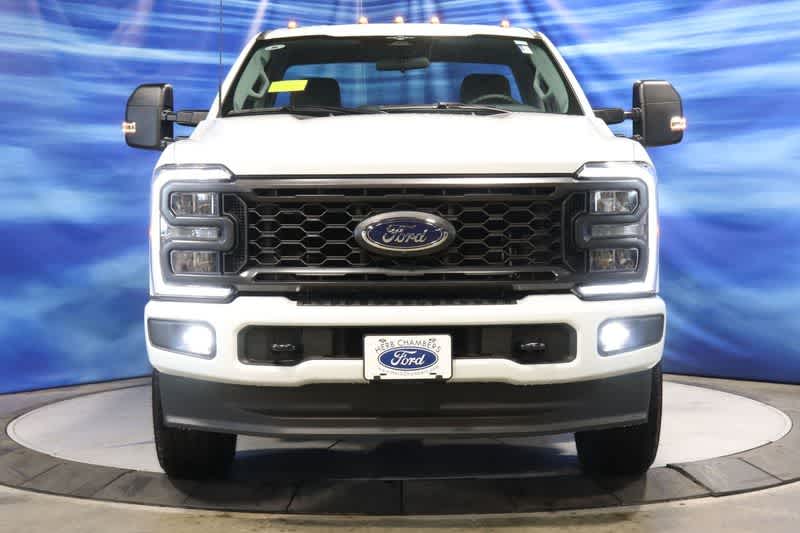 new 2023 Ford Super Duty F-350 SRW car, priced at $56,000