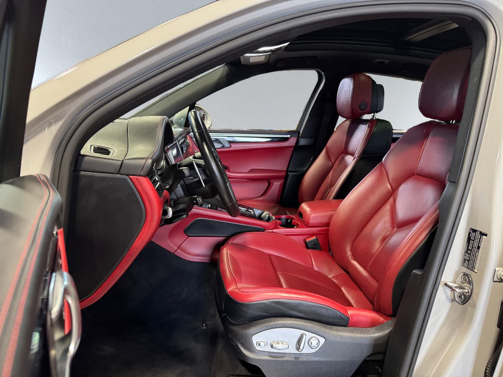 used 2024 Porsche Macan car, priced at $76,998
