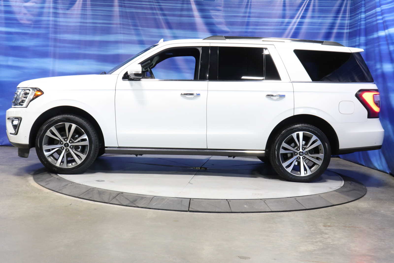 used 2020 Ford Expedition car, priced at $48,998