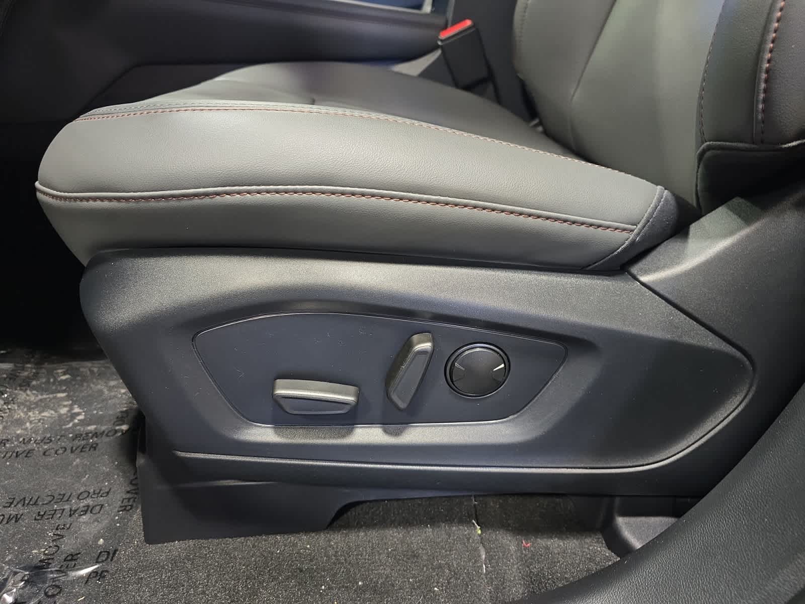 new 2025 Ford Explorer car, priced at $45,135