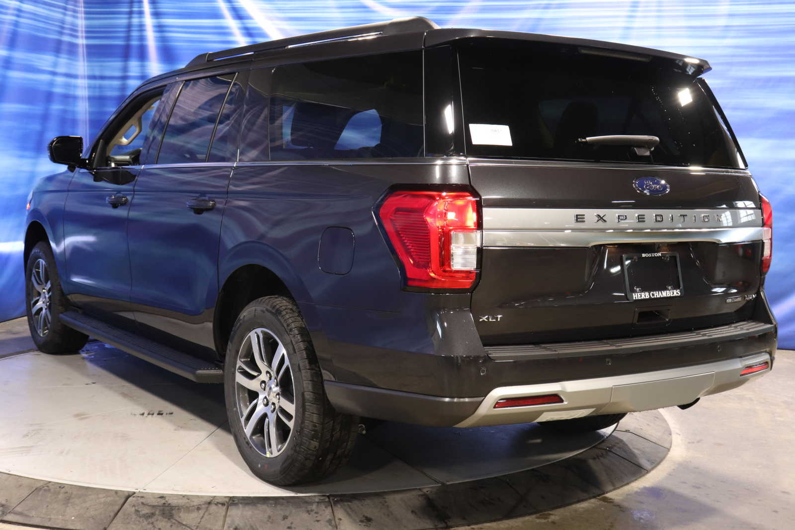 new 2024 Ford Expedition Max car, priced at $73,998