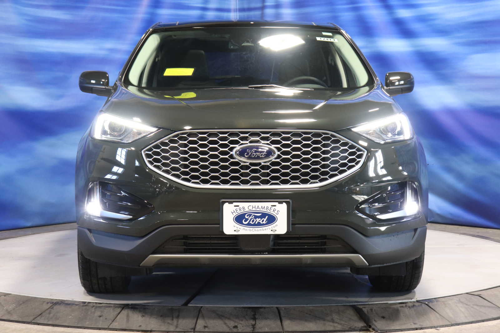 new 2024 Ford Edge car, priced at $44,130