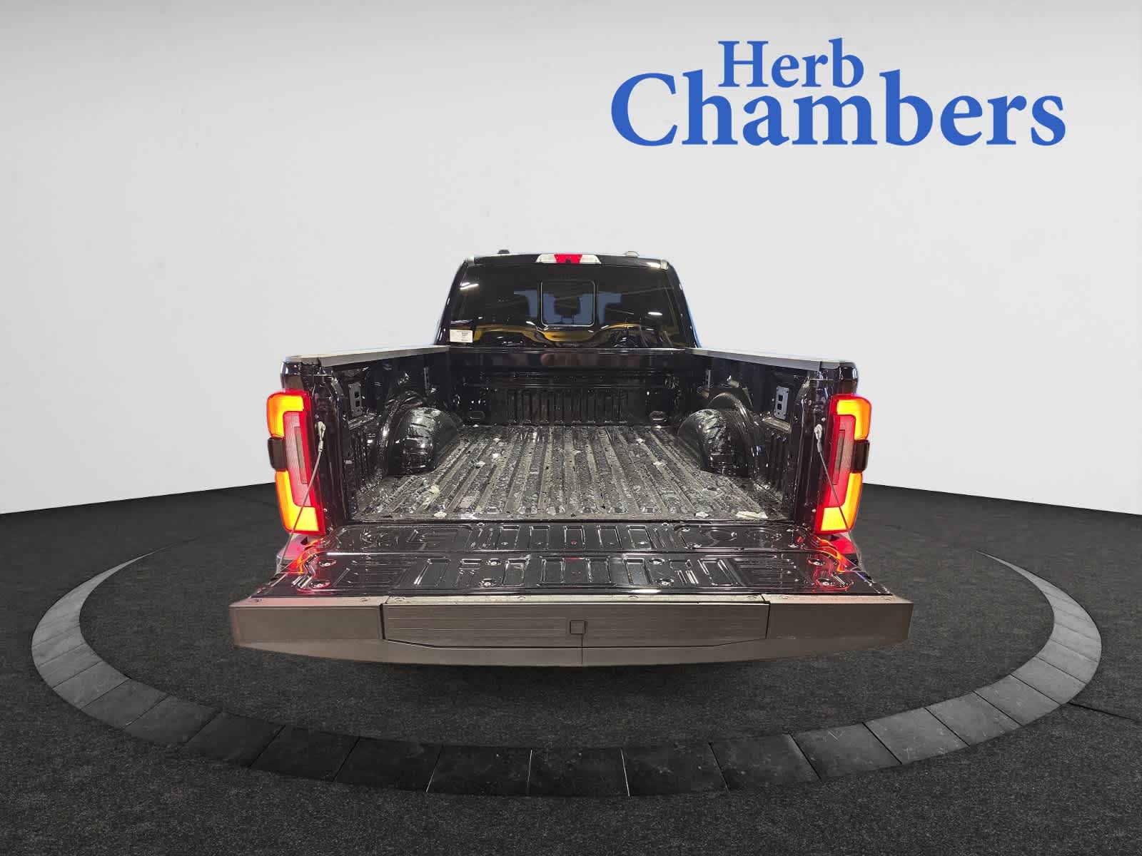 new 2025 Ford Super Duty F-250 SRW car, priced at $83,010