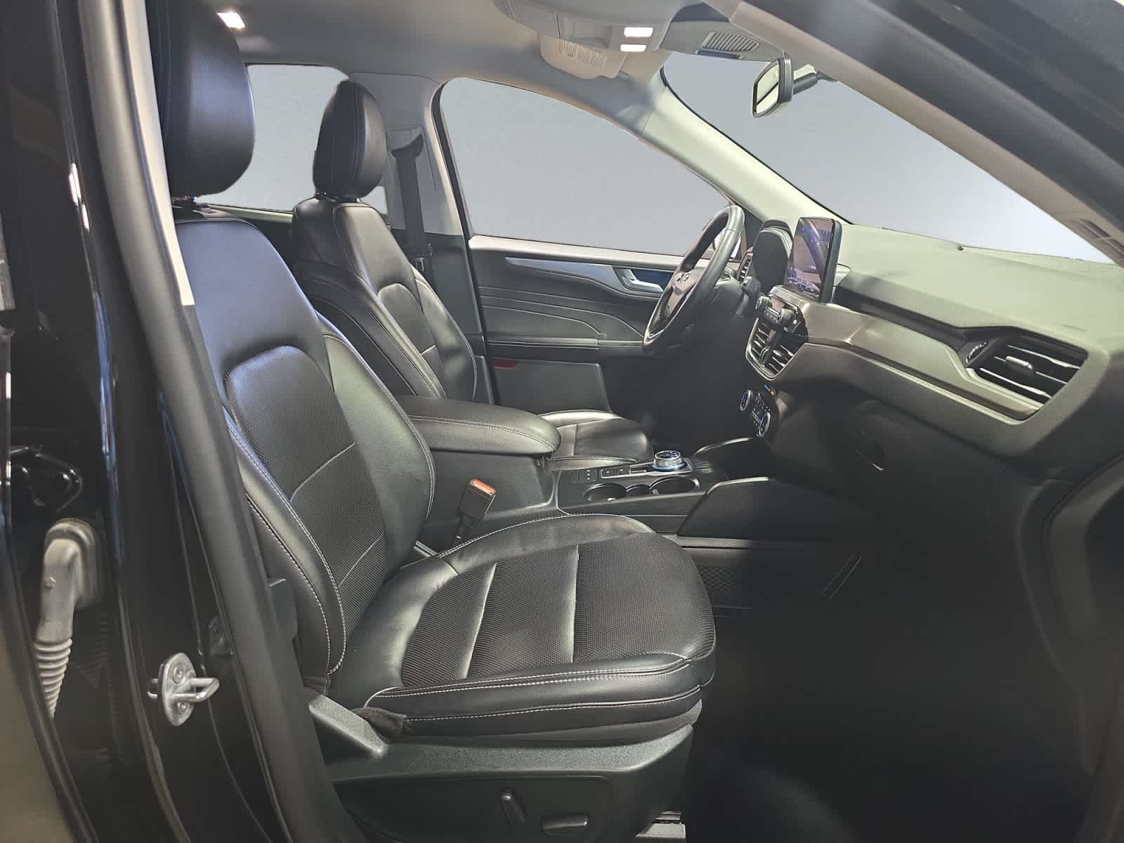 used 2022 Ford Escape car, priced at $24,478