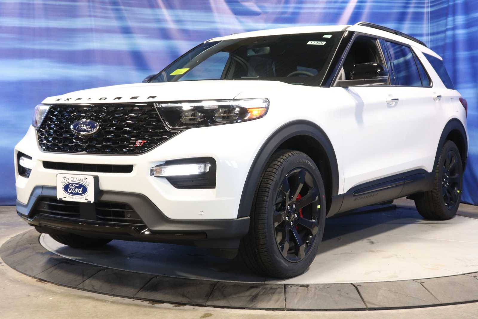 new 2024 Ford Explorer car, priced at $63,005