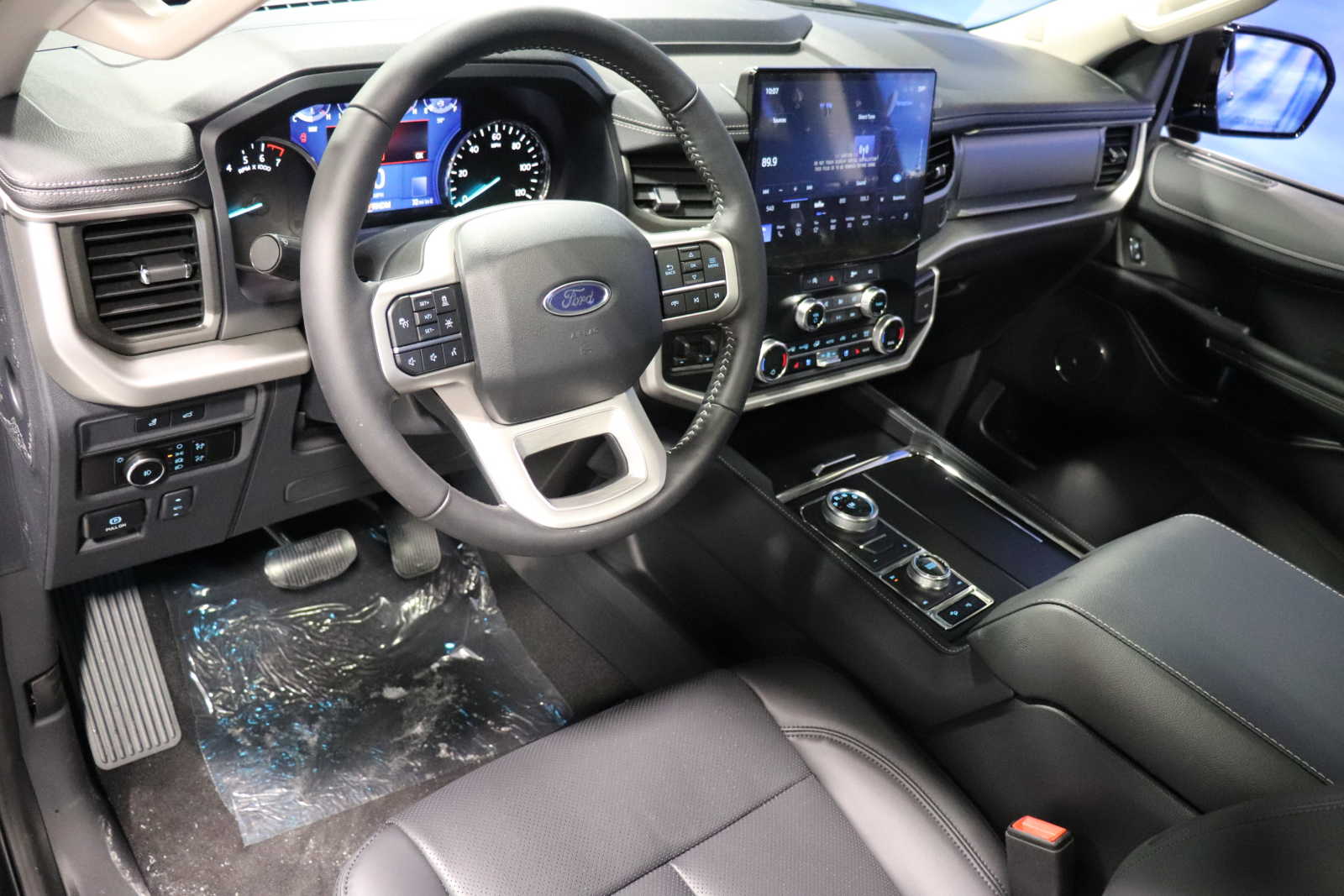 new 2024 Ford Expedition Max car, priced at $73,998