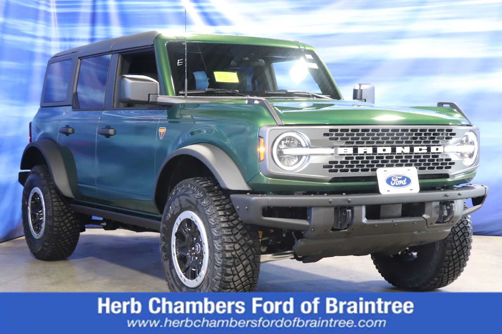 new 2024 Ford Bronco car, priced at $61,113