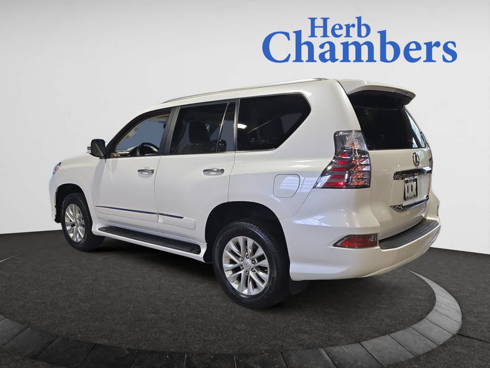 used 2018 Lexus GX 460 car, priced at $33,798