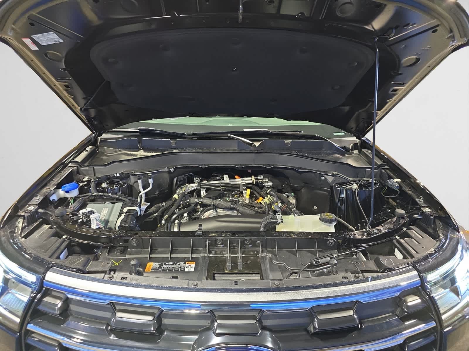 new 2025 Ford Explorer car, priced at $44,703